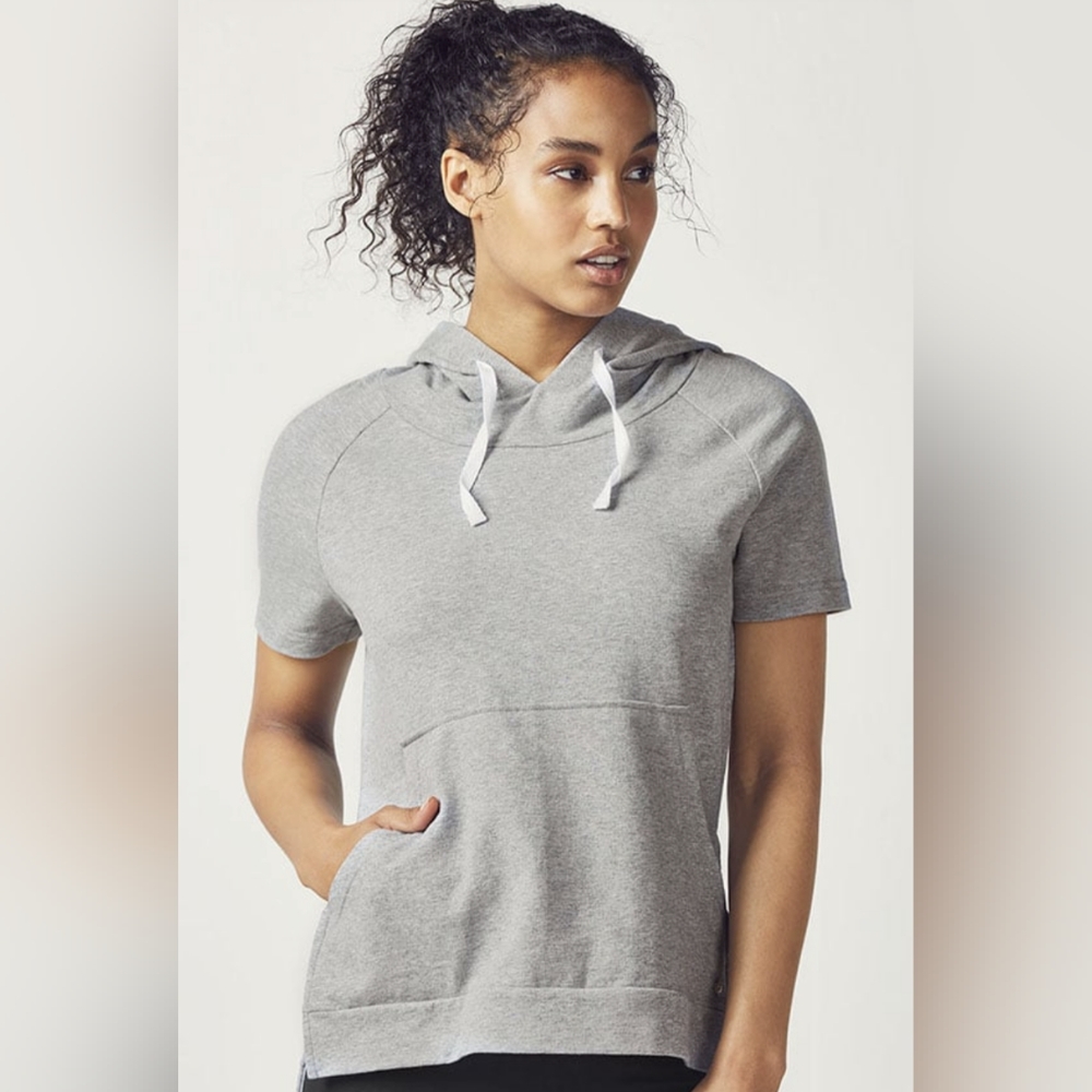 Natalie Short-Sleeve Tee Pullover, Size M, Grey